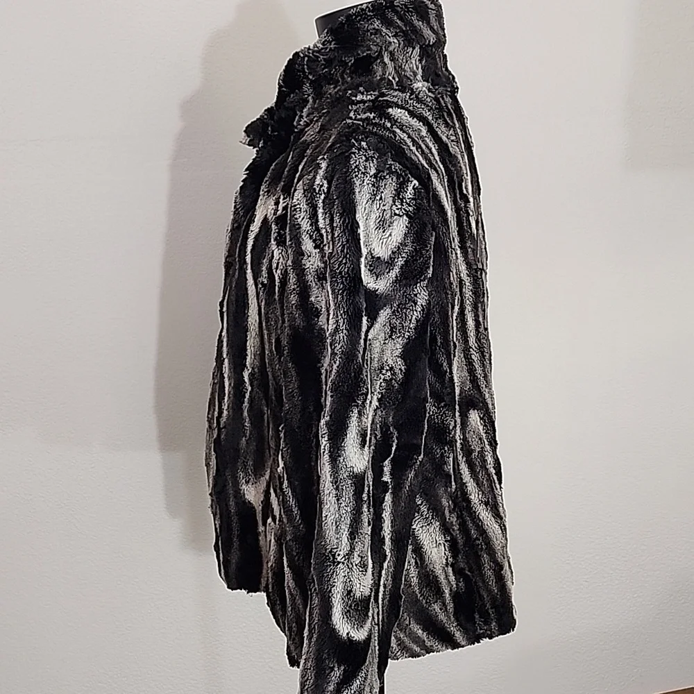 Erin London Jacket Faux Fur Luxurious Black Size L
